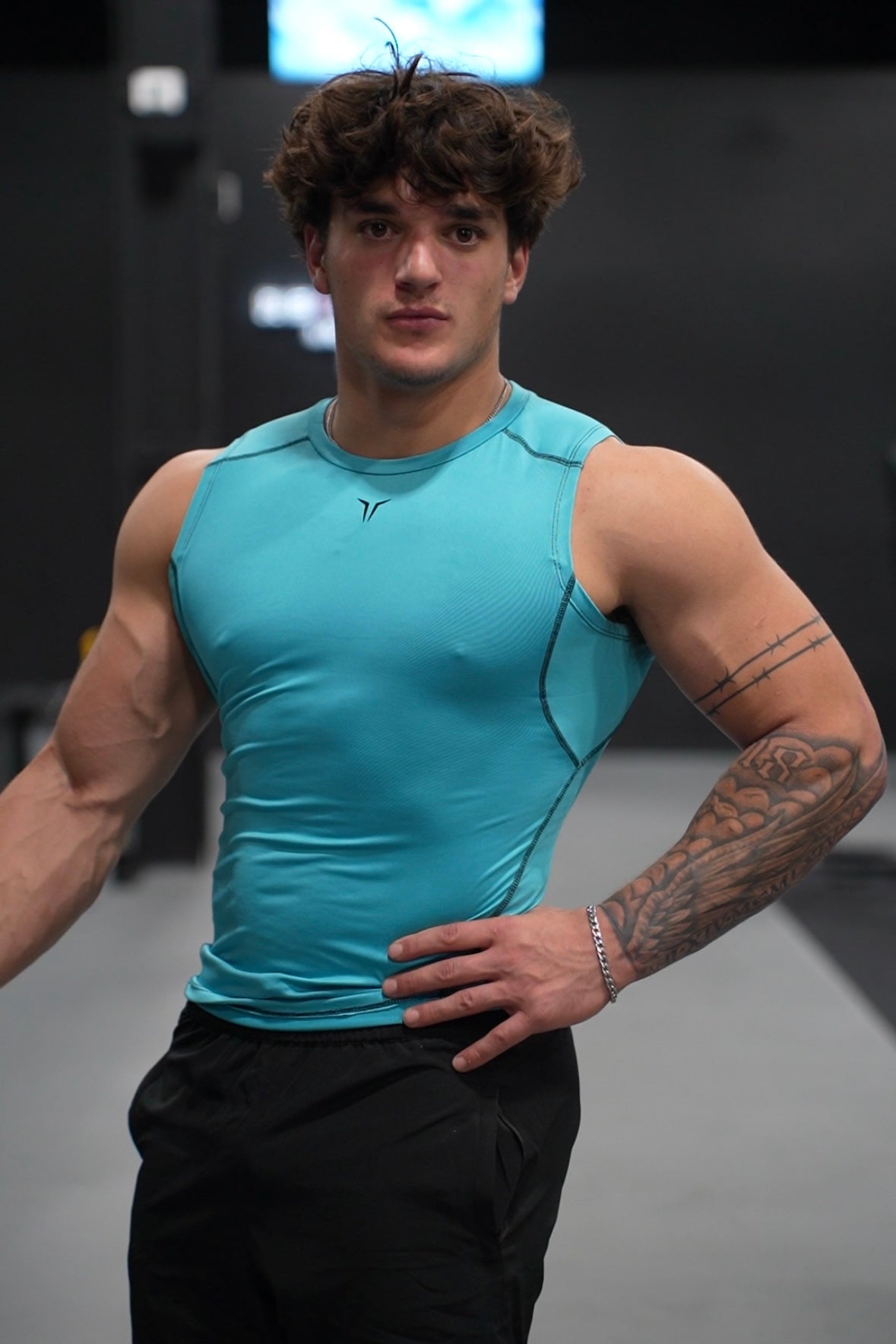 Alpha Compression Tank (Neon-Olive-Sky) Combo