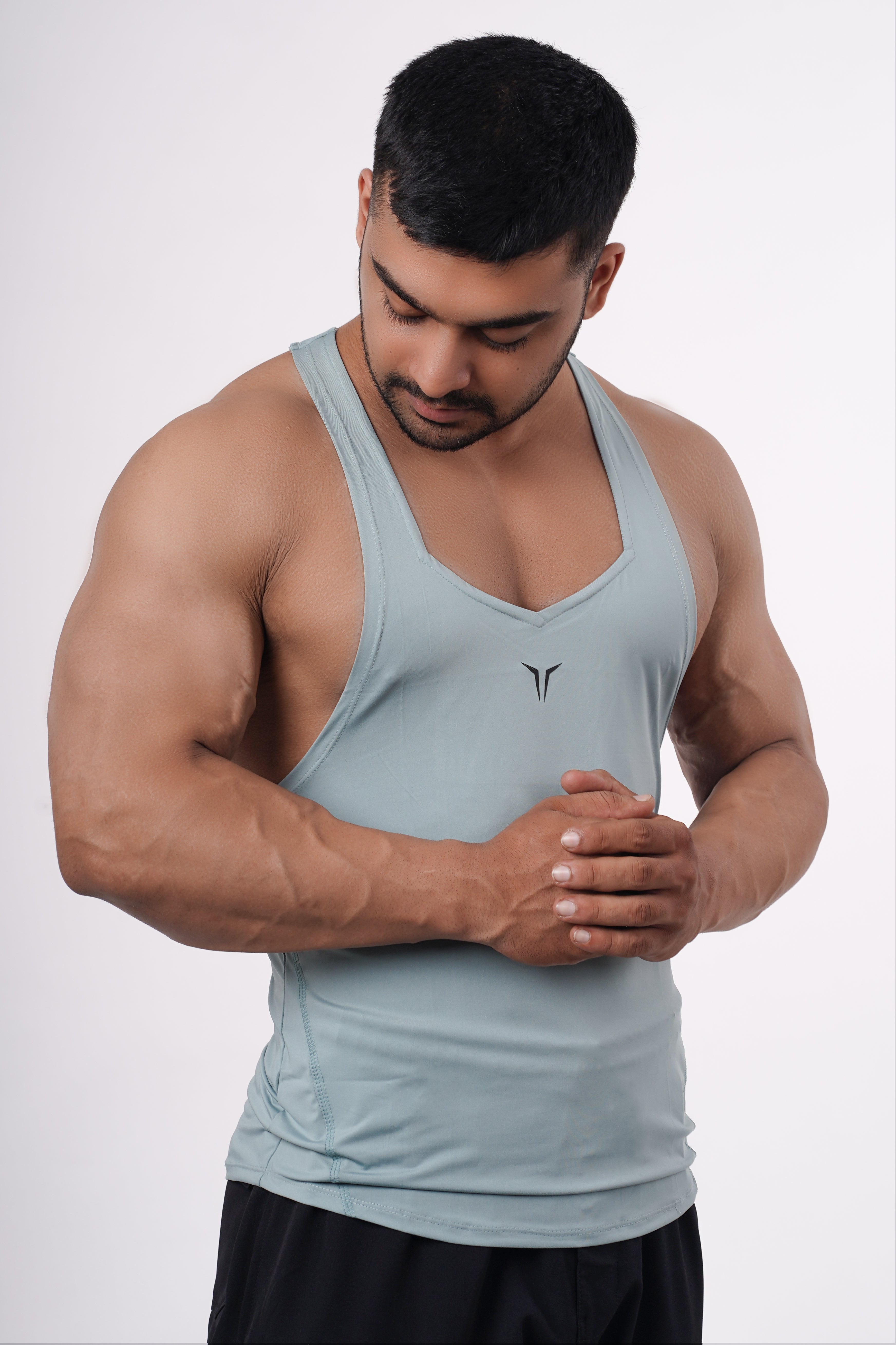 Y-BACK VEST